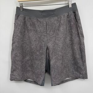 Lululemon Gray Gravel Dust Asphalt T.H.E. Linerless Athletic Shorts Size Large